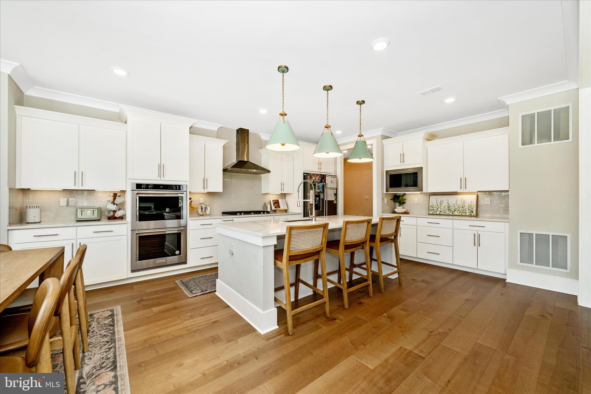 14640 SENECA FARM LANE
