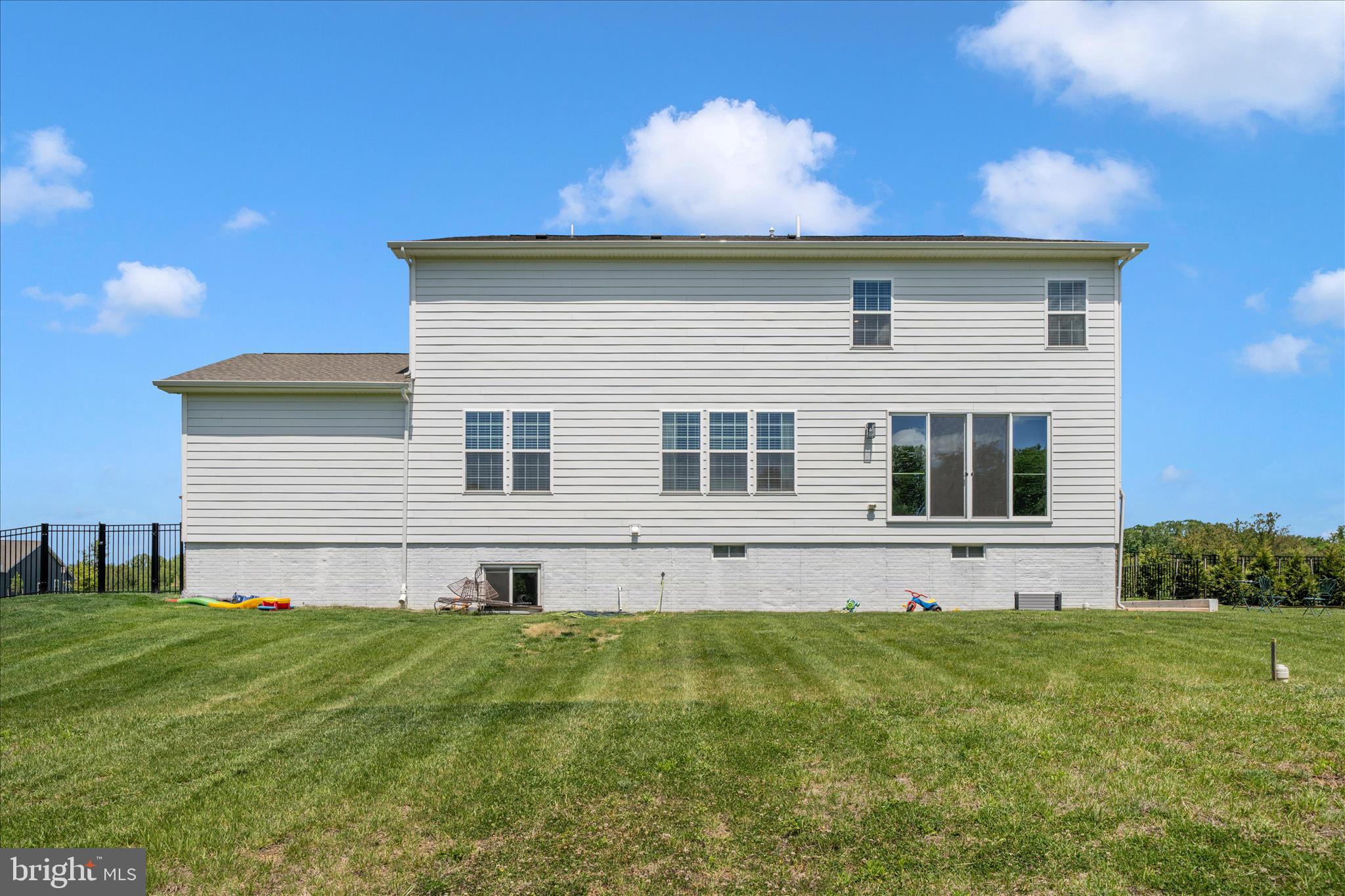 14640 SENECA FARM LANE