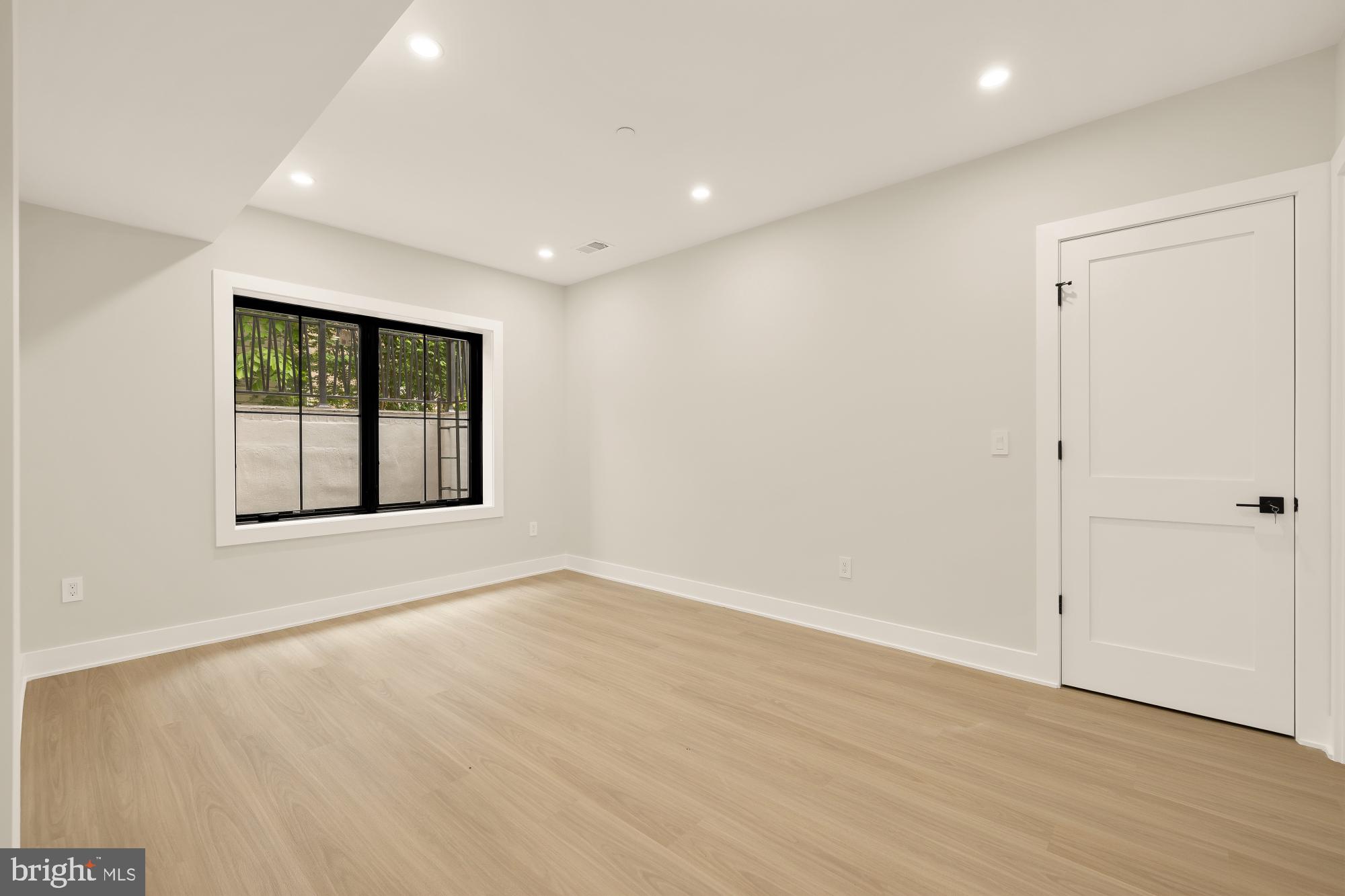 8314 THOREAU DRIVE
