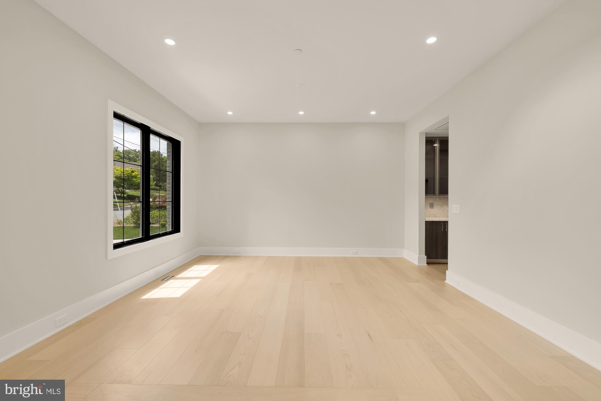 8314 THOREAU DRIVE