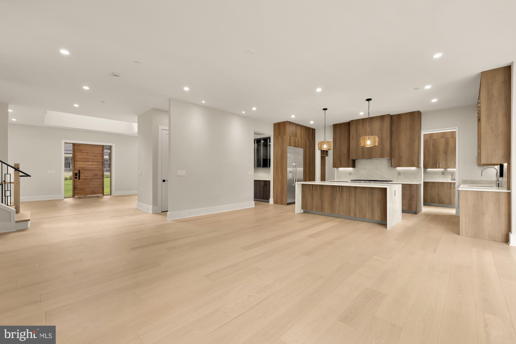 8314 THOREAU DRIVE