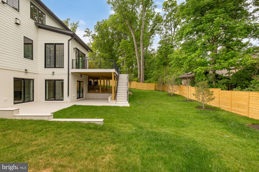 8314 THOREAU DRIVE