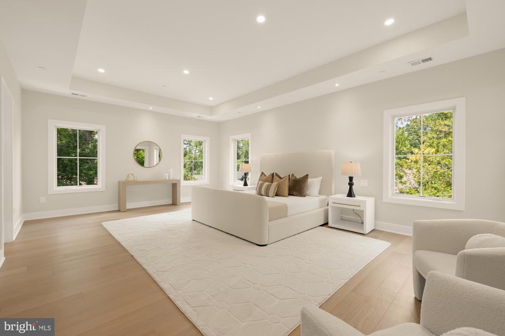 8314 THOREAU DRIVE