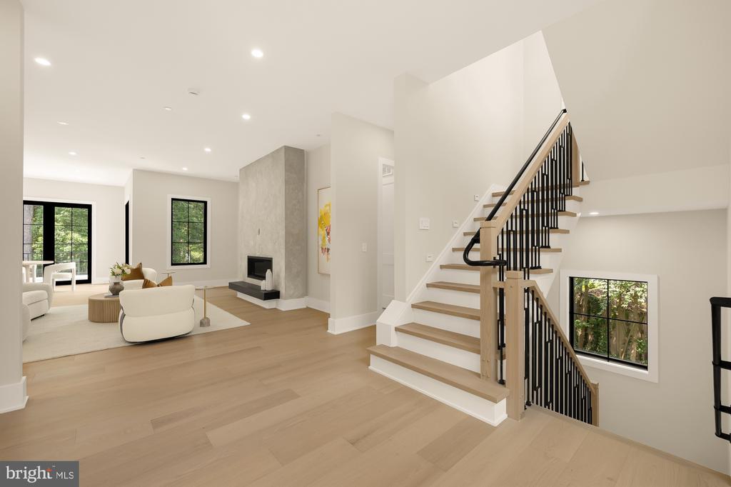 8314 THOREAU DRIVE