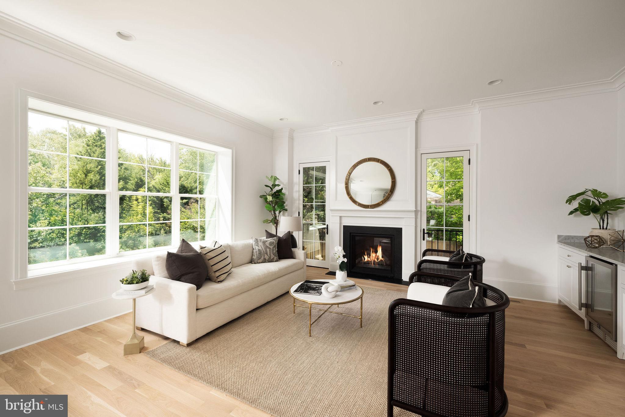 3400 COQUELIN TERRACE