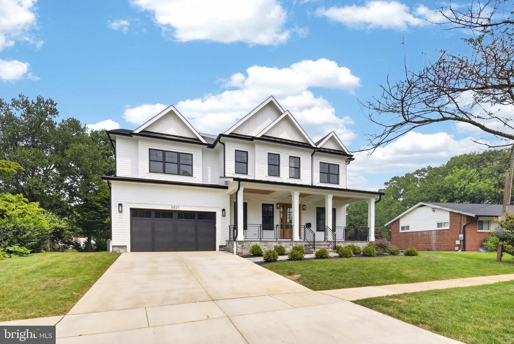 5021 WHITE FLINT DRIVE
