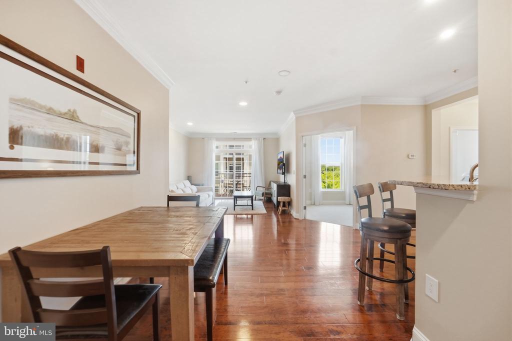 3850 CLARA DOWNEY AVENUE Unit: 31