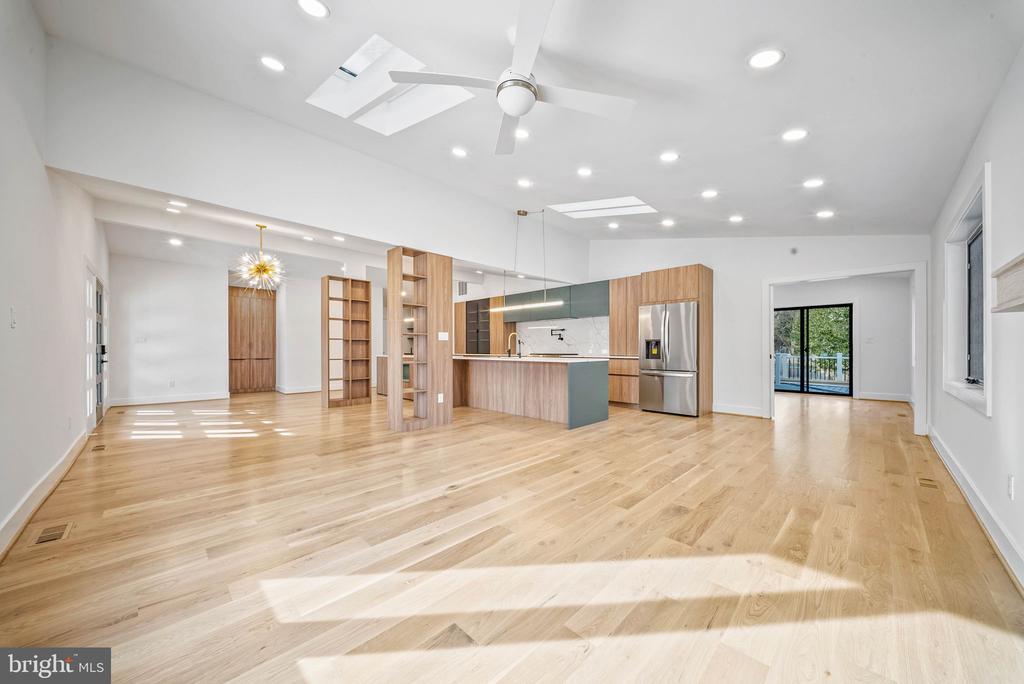 6311 CARNEGIE DRIVE