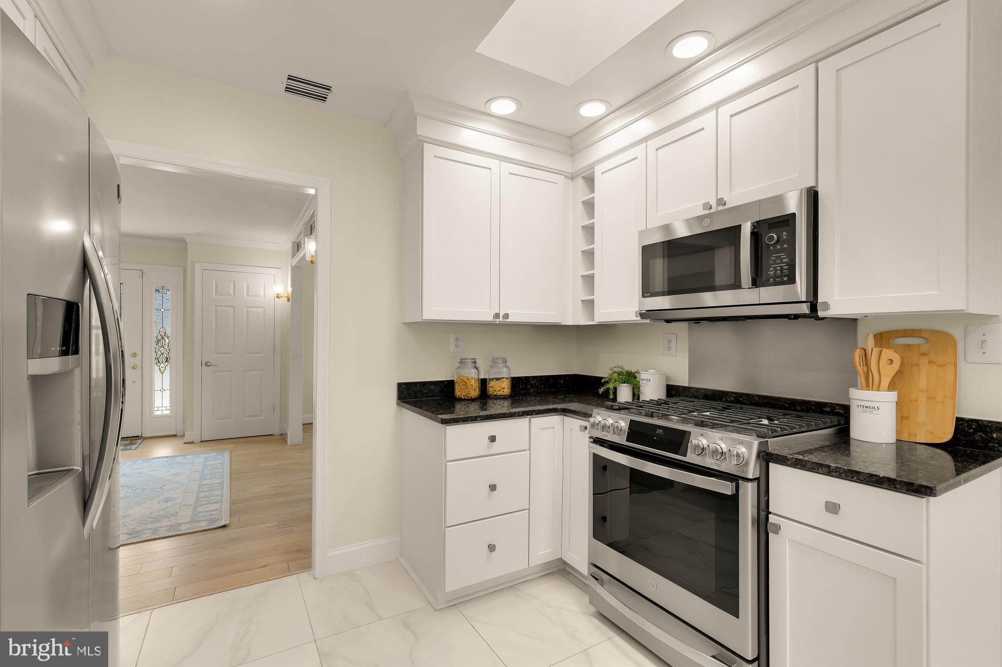 5001 OVERLEA COURT