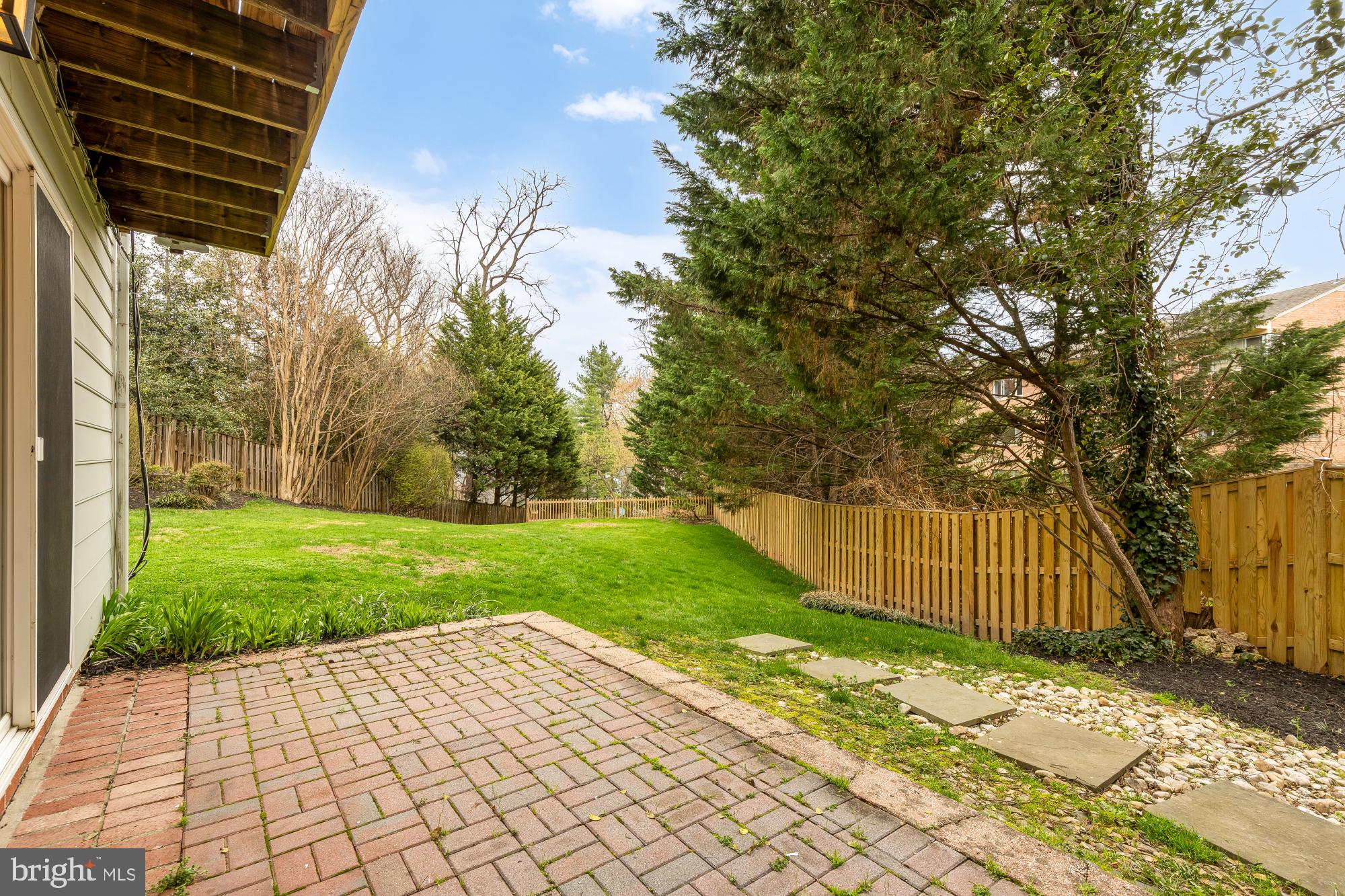 5001 OVERLEA COURT