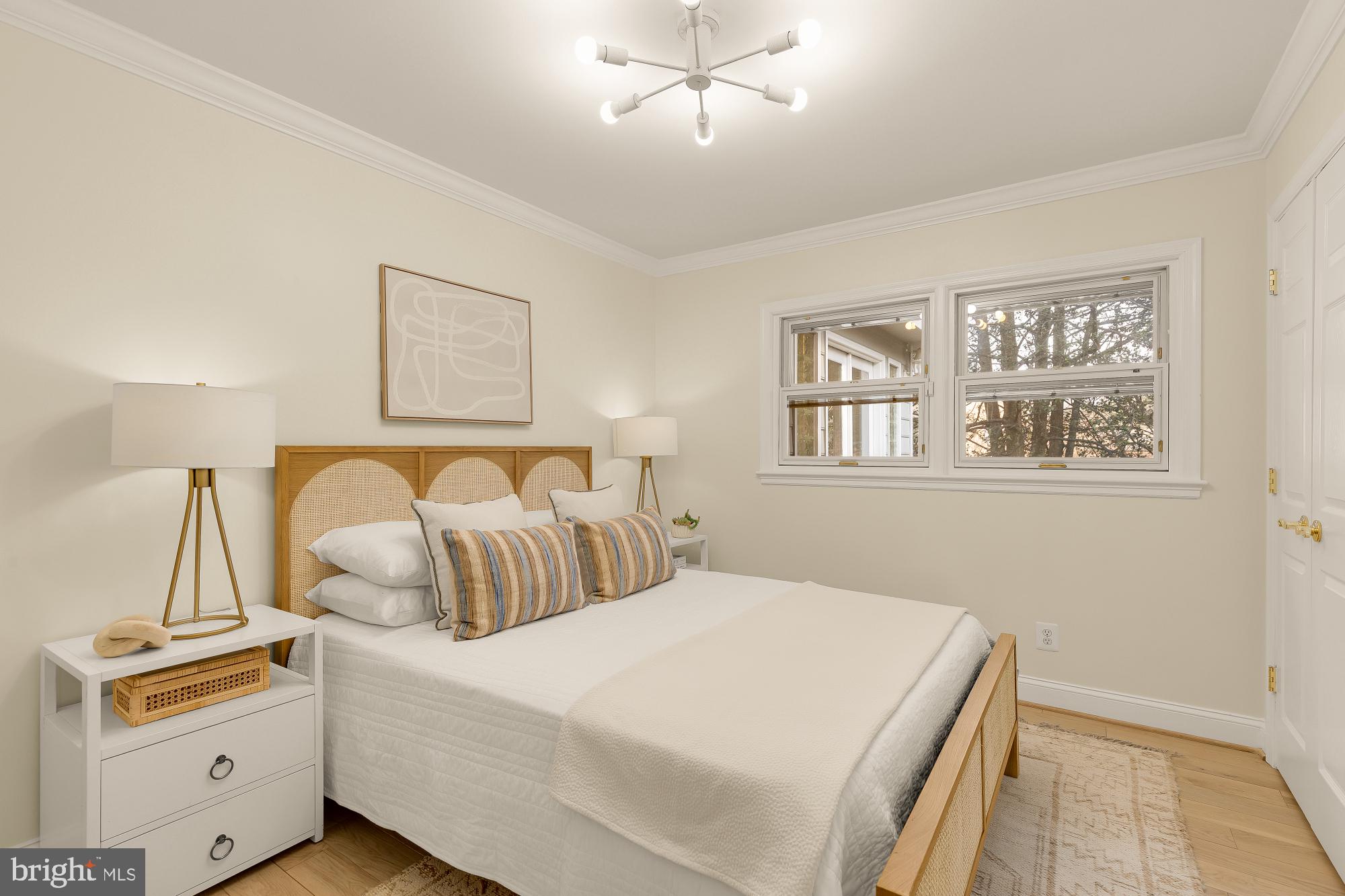 5001 OVERLEA COURT