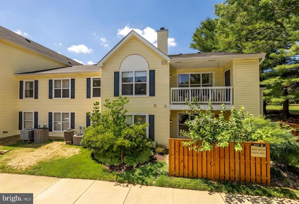 18254 ROLLING MEADOW WAY 21