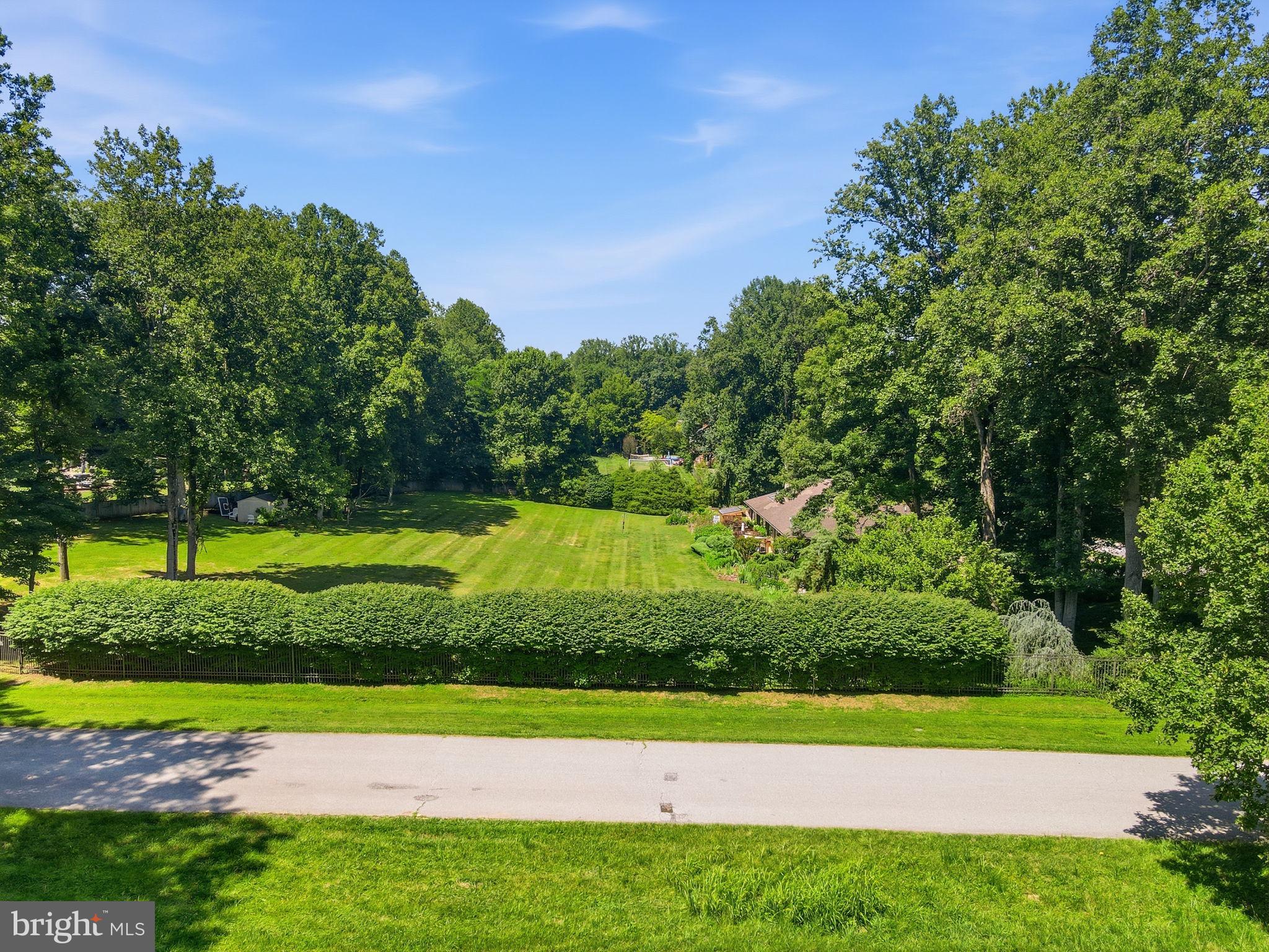 11621 LAKE POTOMAC DRIVE
