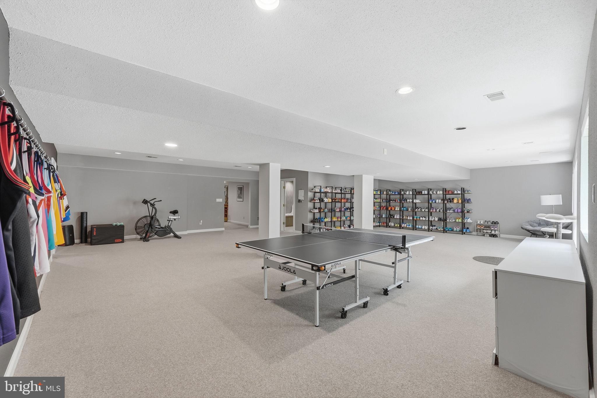 11621 LAKE POTOMAC DRIVE