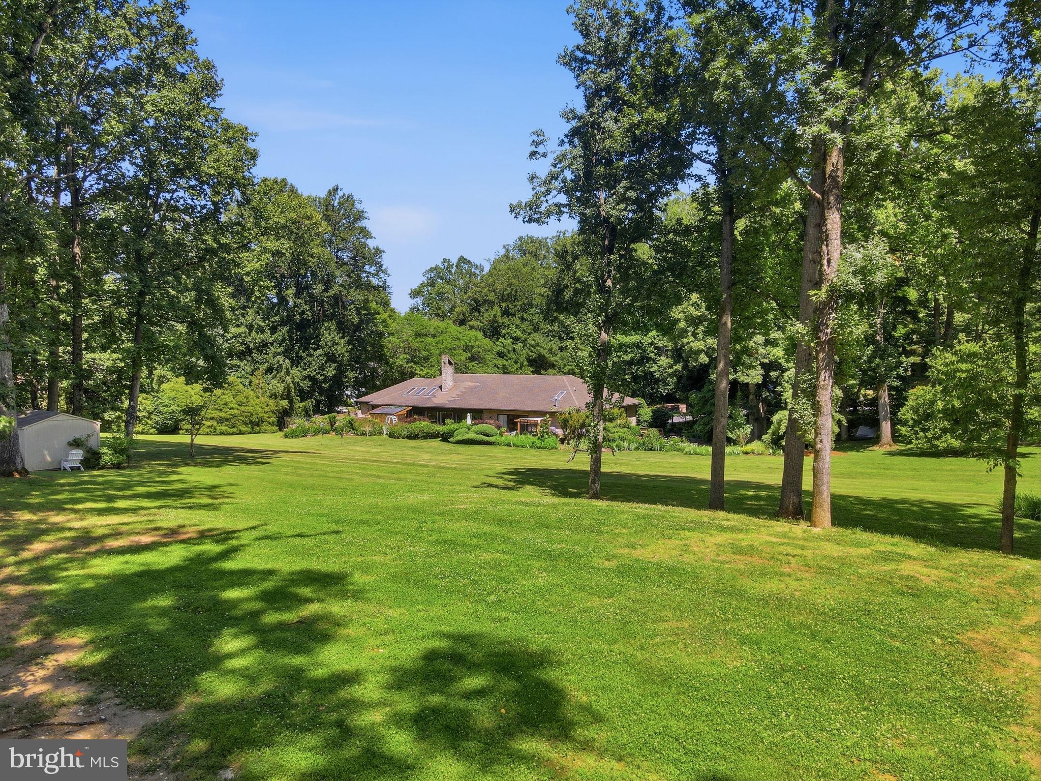 11621 LAKE POTOMAC DRIVE
