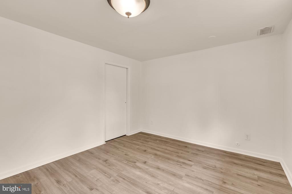 12812 BUSHEY DRIVE