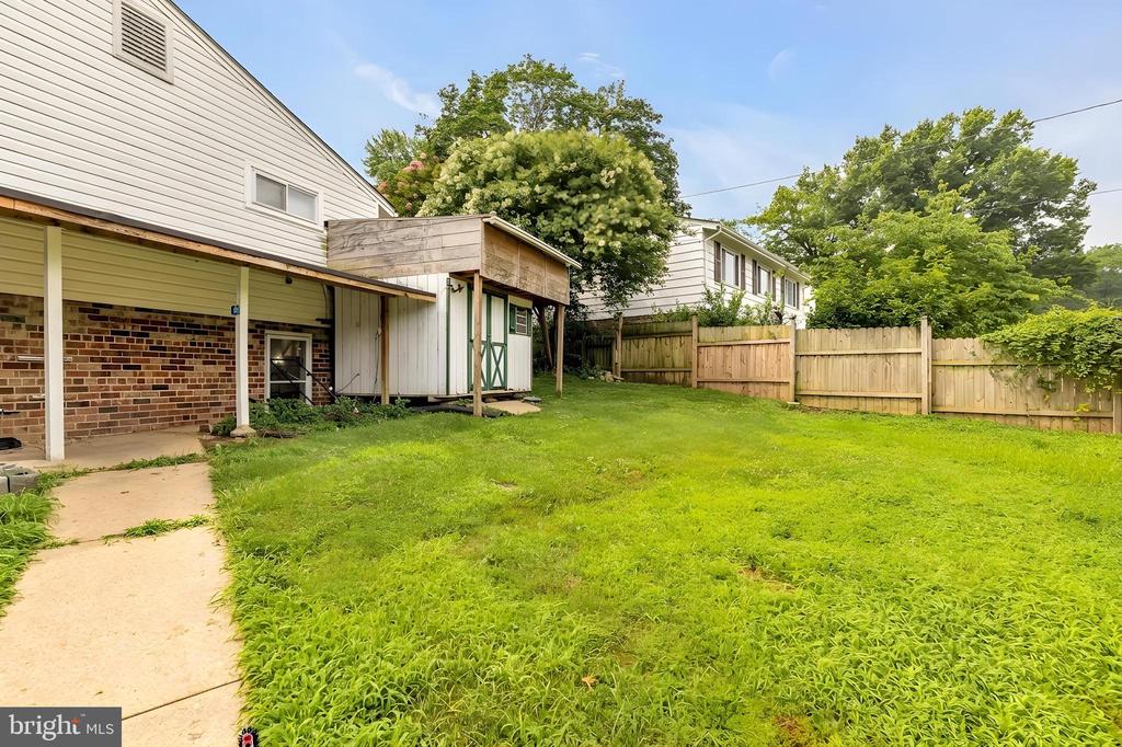 12812 BUSHEY DRIVE