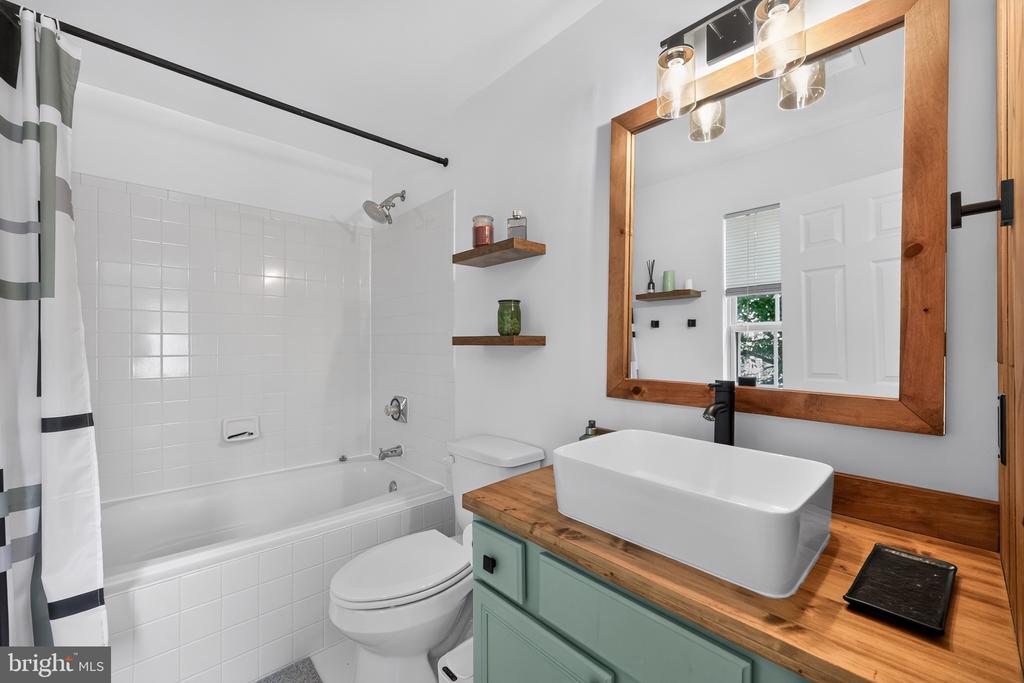 13107 MILLHAVEN PLACE Unit: 6-A