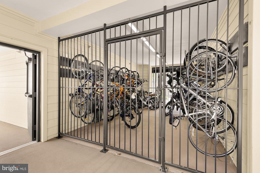 11800 OLD GEORGETOWN ROAD Unit: 1414