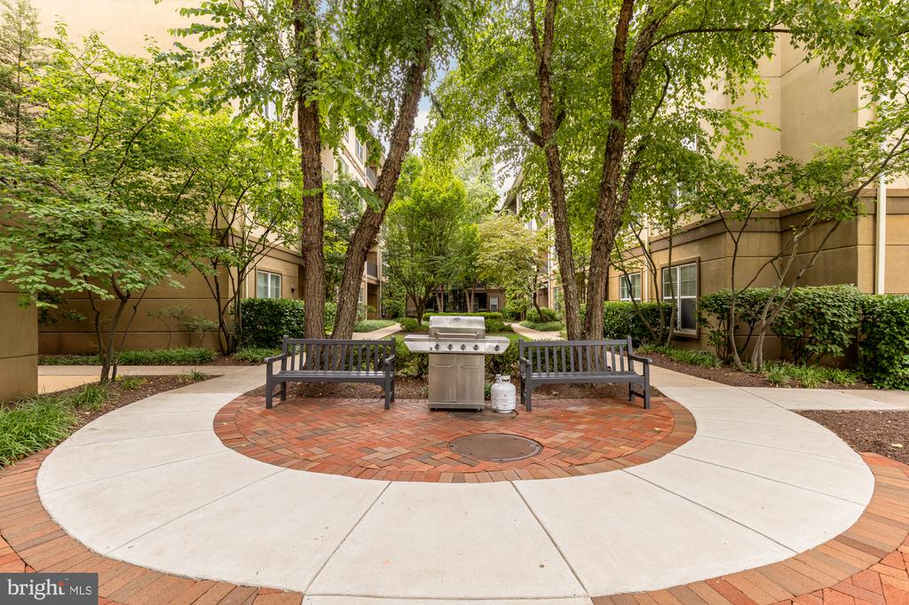 11800 OLD GEORGETOWN ROAD Unit: 1414