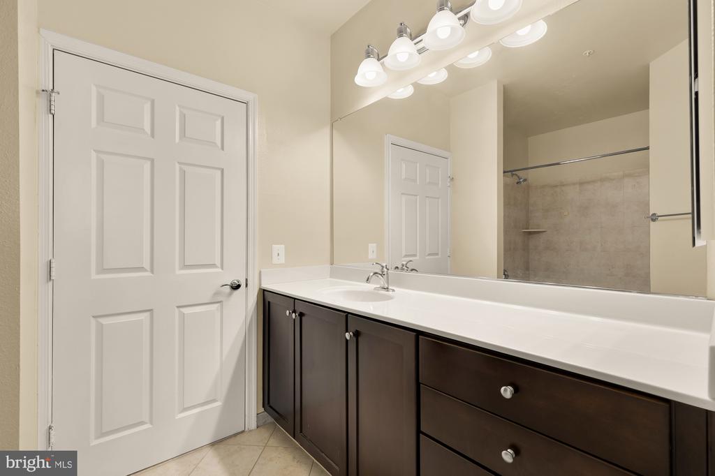 11800 OLD GEORGETOWN ROAD Unit: 1414