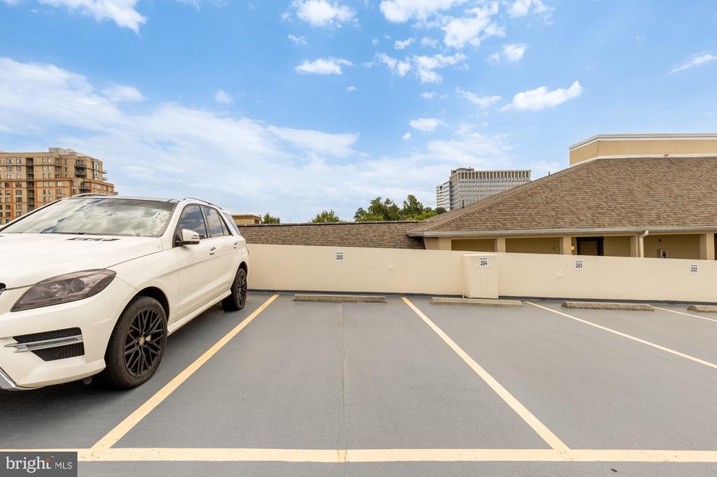 11800 OLD GEORGETOWN ROAD Unit: 1414