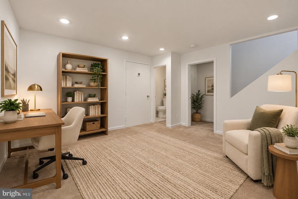 4902 CLOISTER DRIVE
