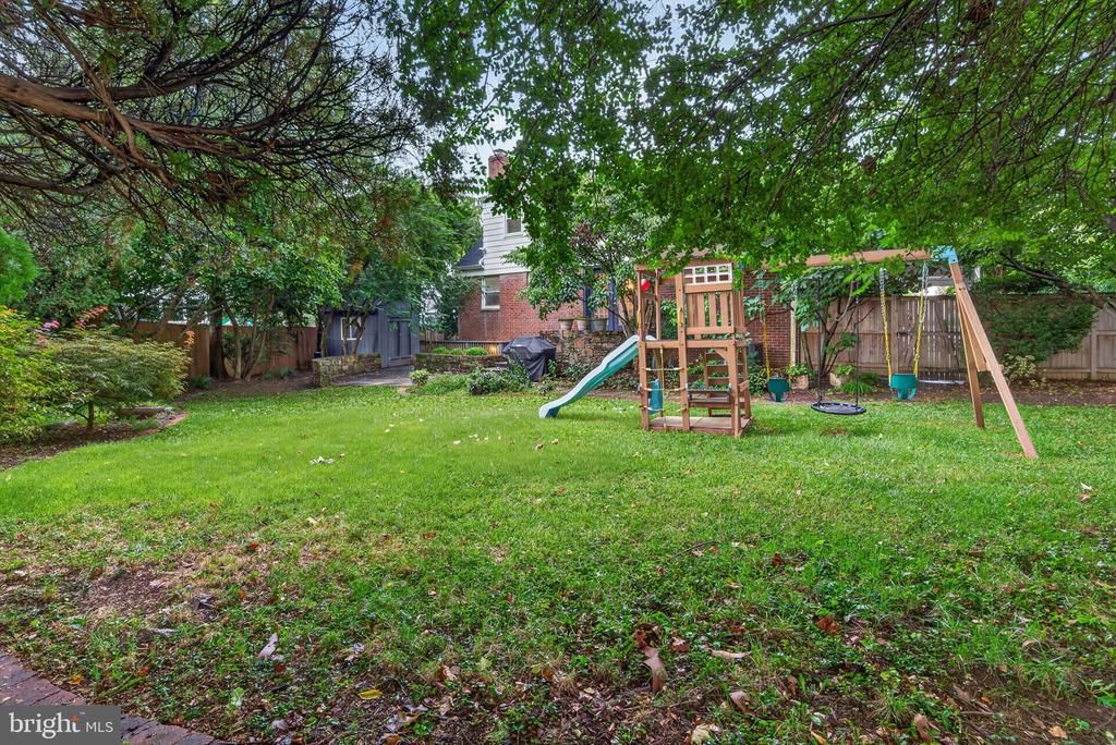 6013 KINGSFORD COURT