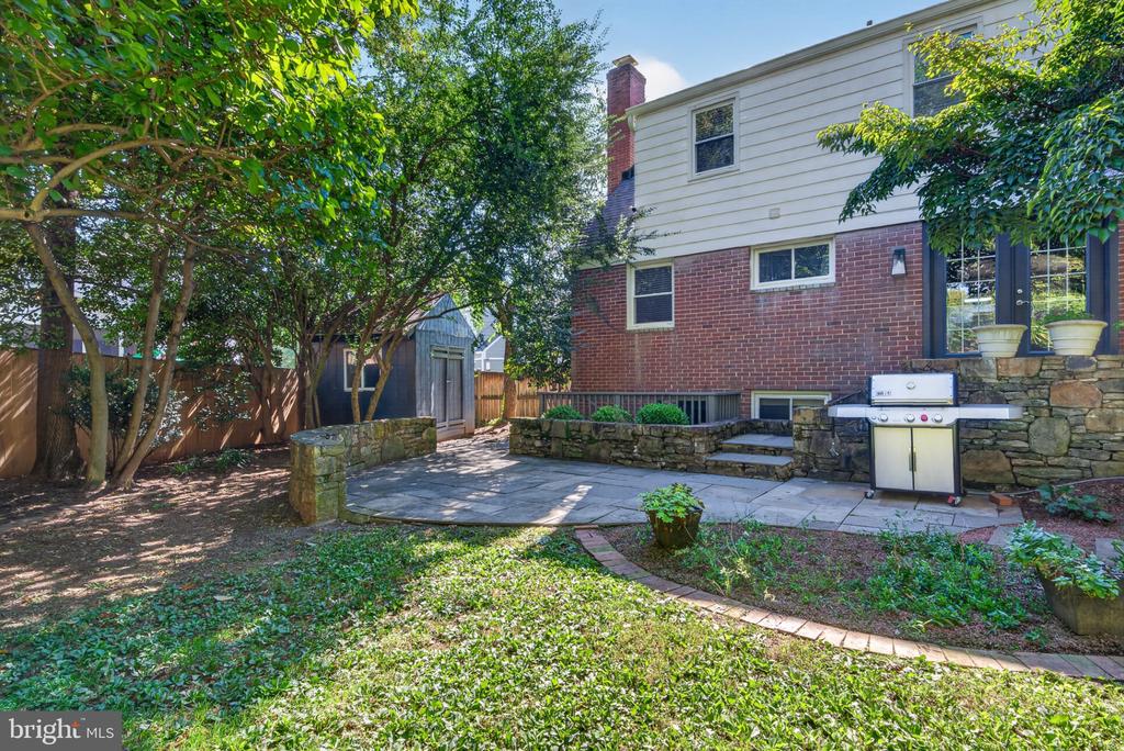 6013 KINGSFORD COURT