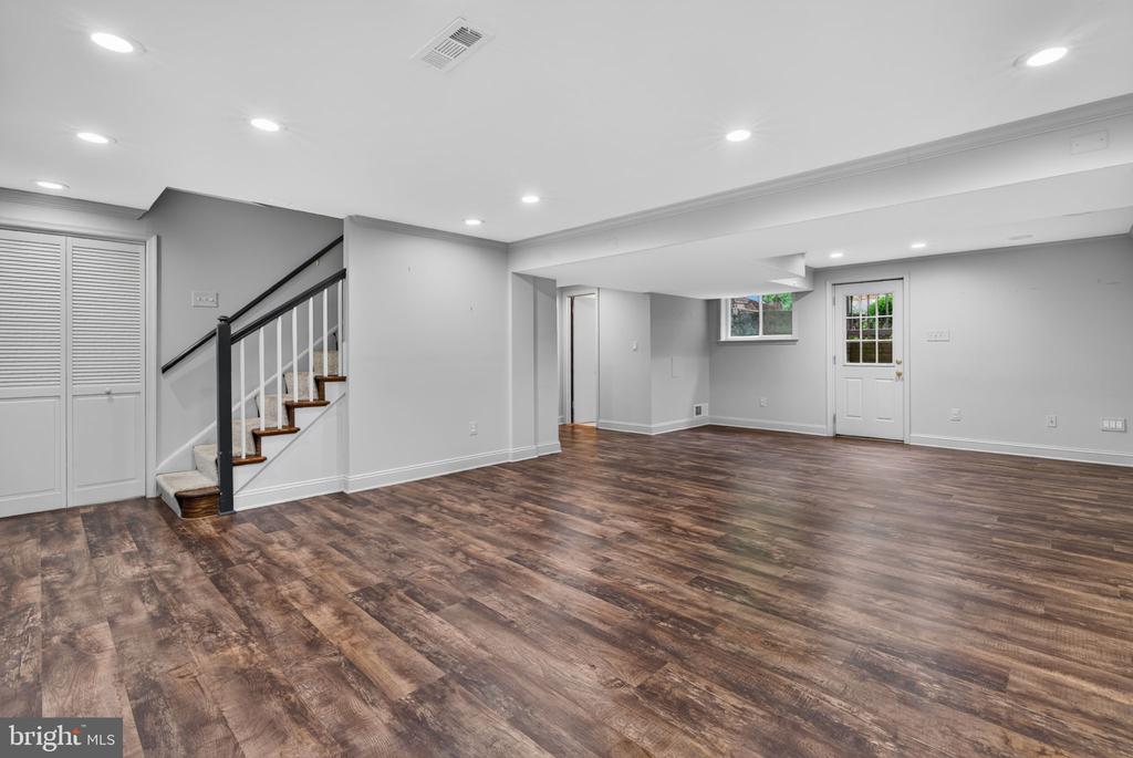 6013 KINGSFORD COURT