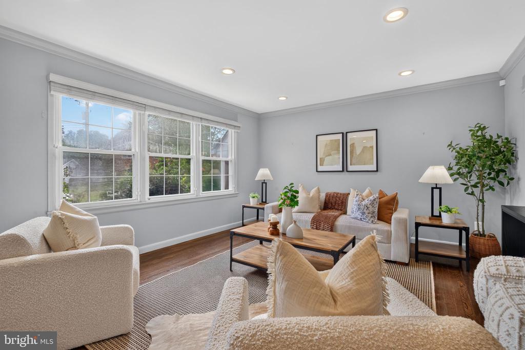6013 KINGSFORD COURT