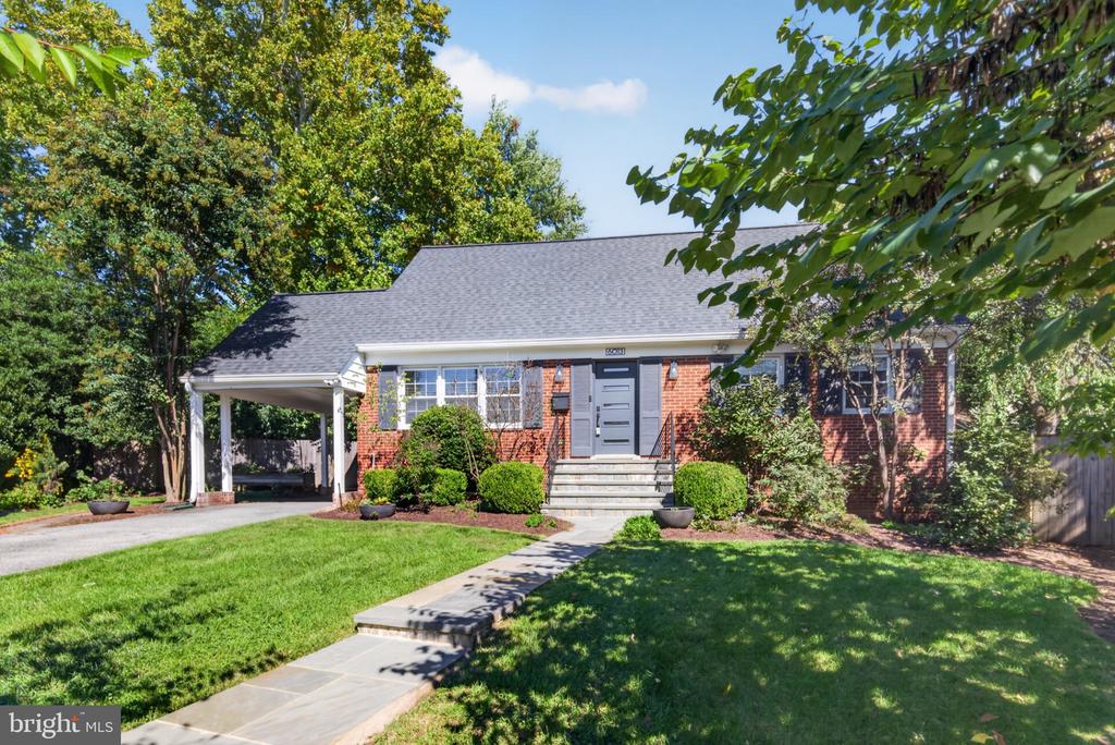 6013 KINGSFORD COURT