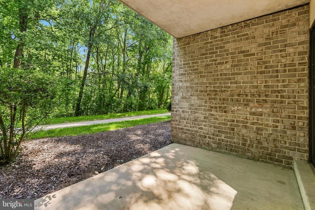 433 CHRISTOPHER AVENUE Unit: 87