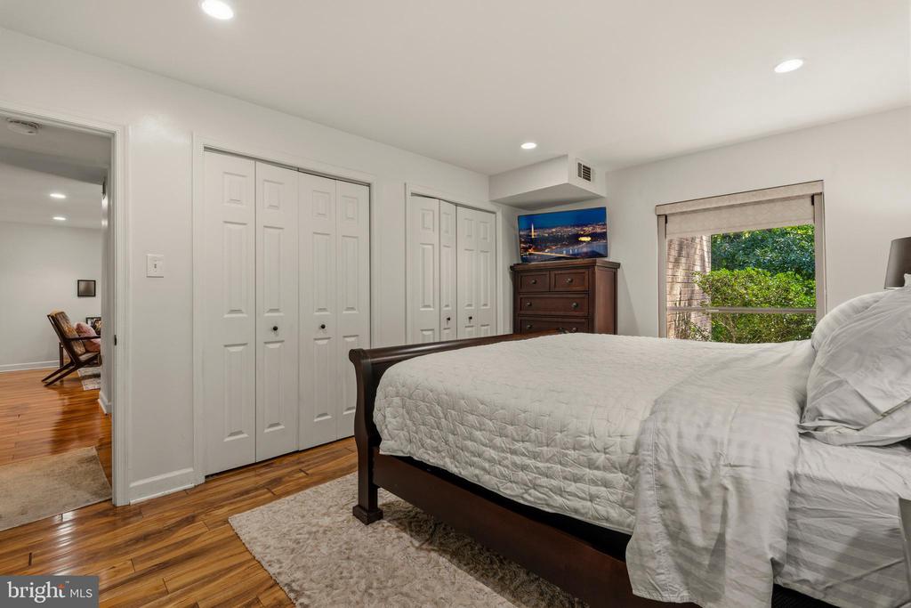 433 CHRISTOPHER AVENUE Unit: 87