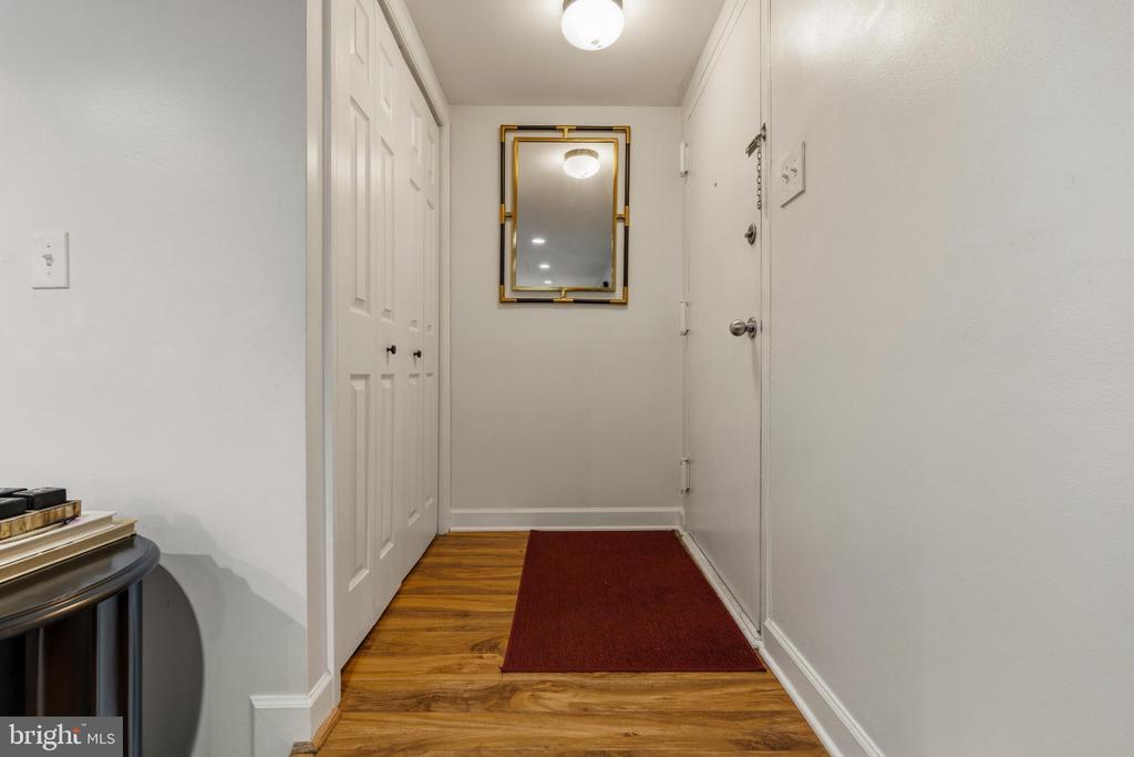 433 CHRISTOPHER AVENUE Unit: 87