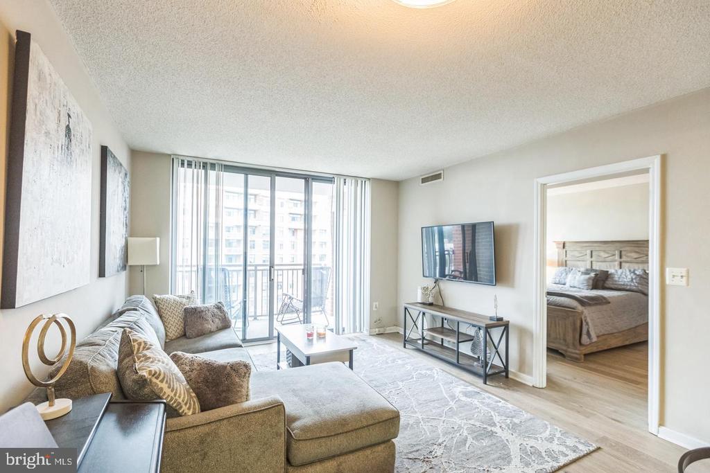 11710 OLD GEORGETOWN ROAD Unit: 1321