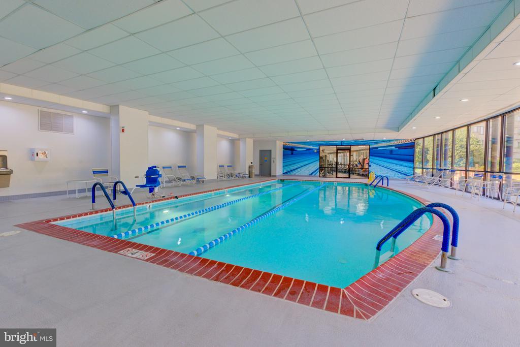 5225 POOKS HILL ROAD Unit: 1720S