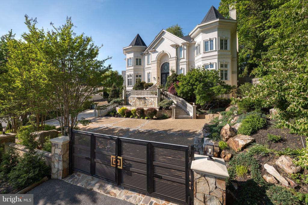 5821 GOLDSBORO ROAD