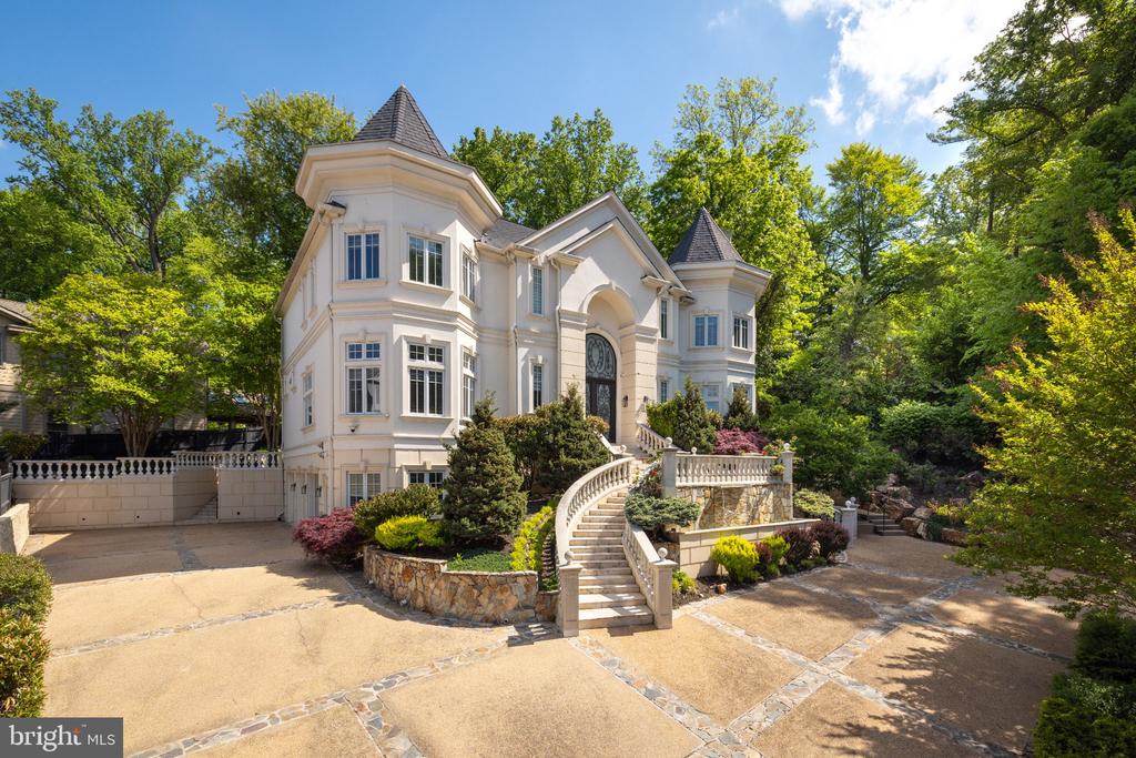 5821 GOLDSBORO ROAD