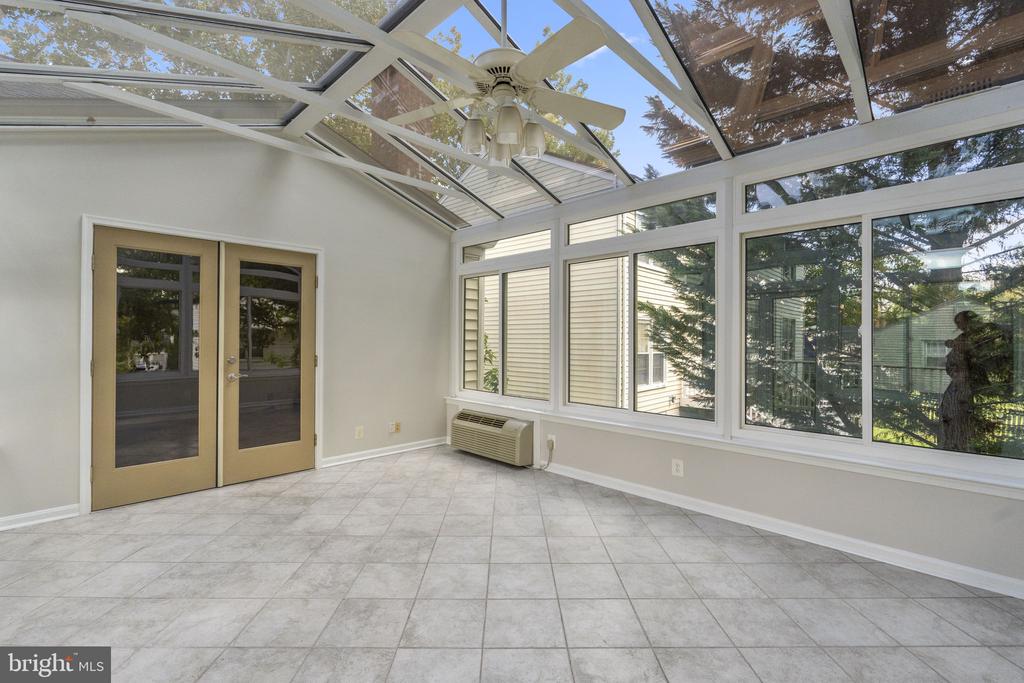 2206 TOUCHSTONE COURT
