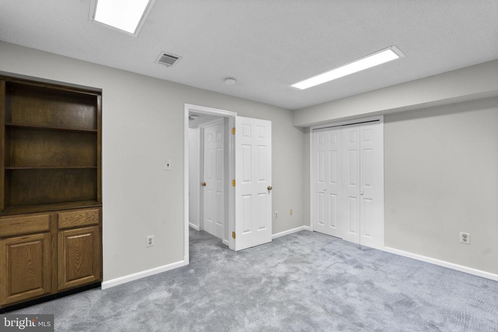 2206 TOUCHSTONE COURT
