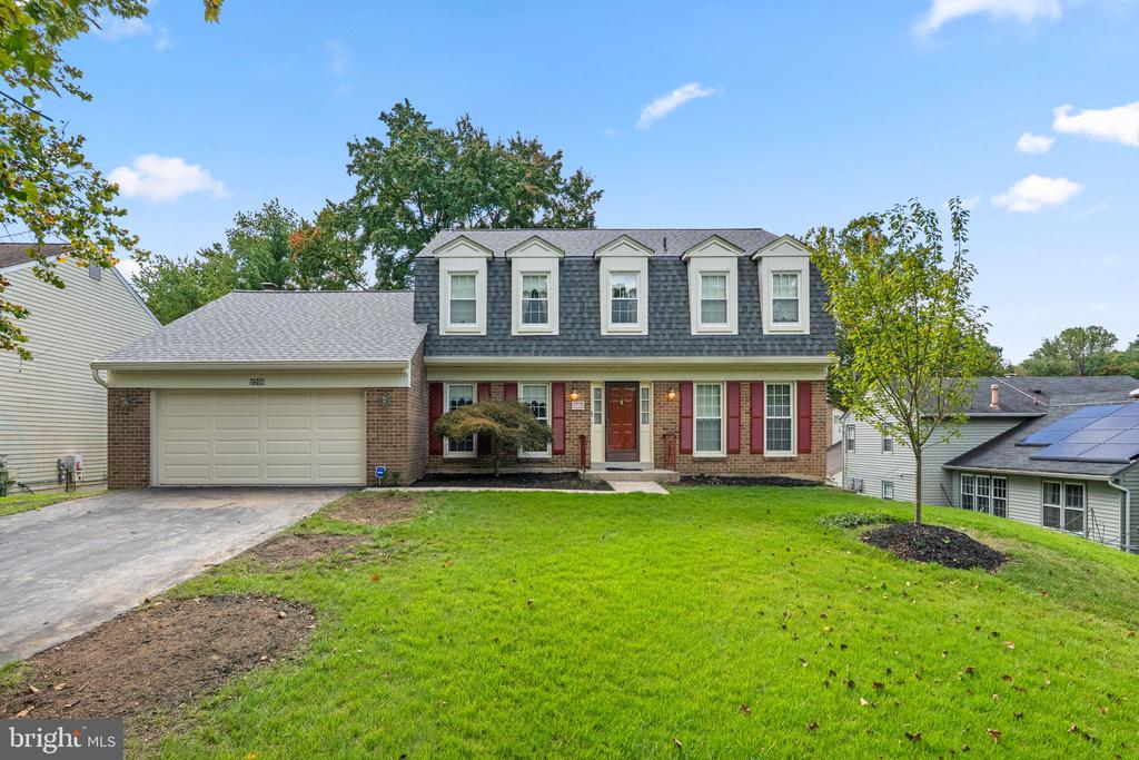 2206 TOUCHSTONE COURT