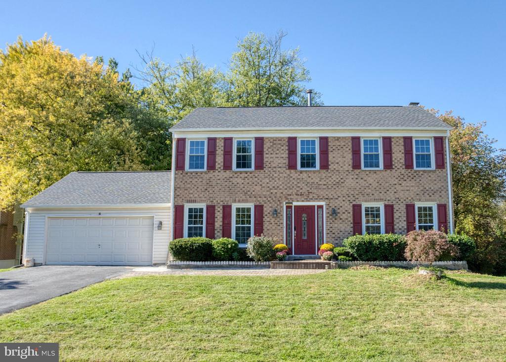 607 POPLARWOOD PLACE