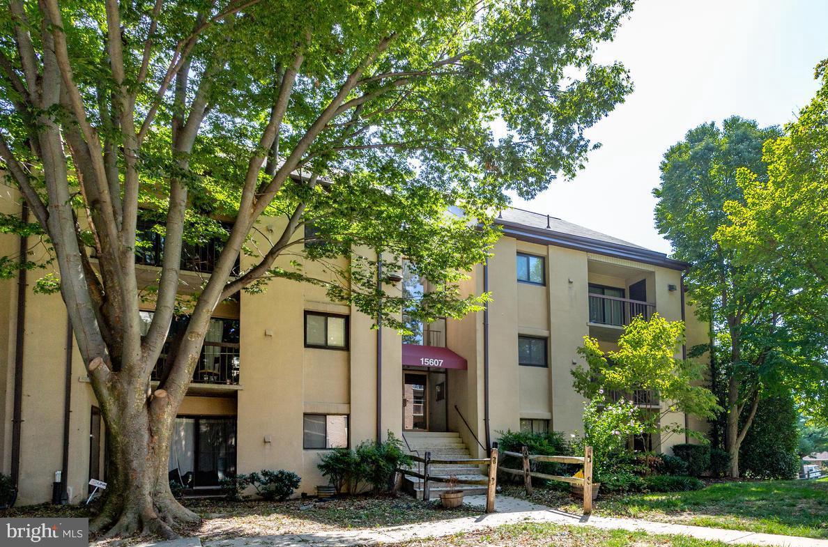 15607 Dorset Rd ##204