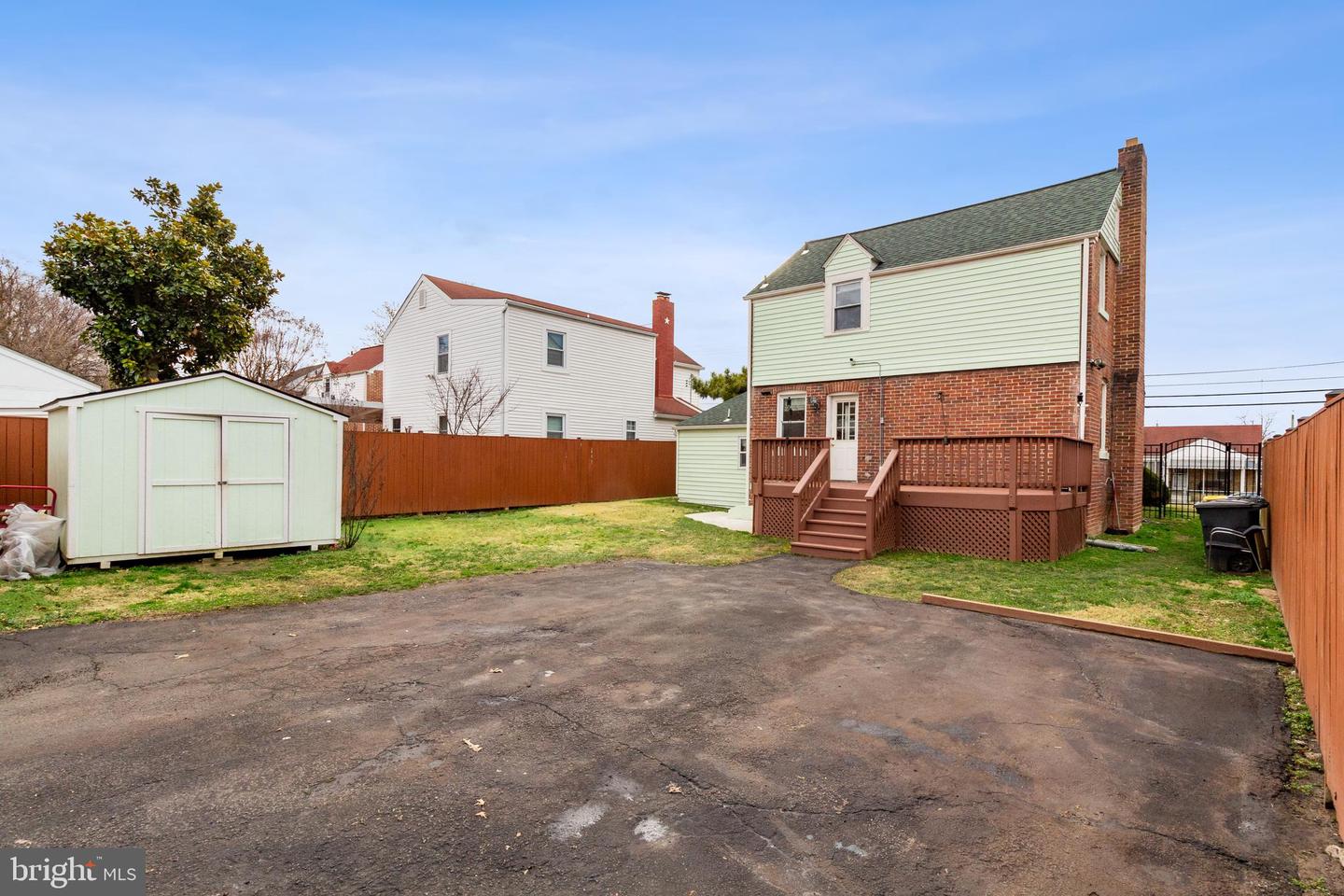 2104 Queens Chapel Rd