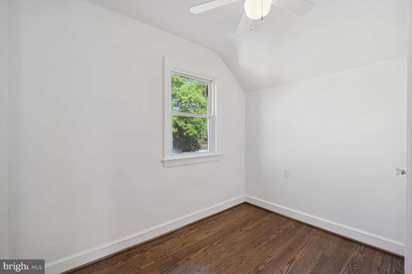 2104 Queens Chapel Rd
