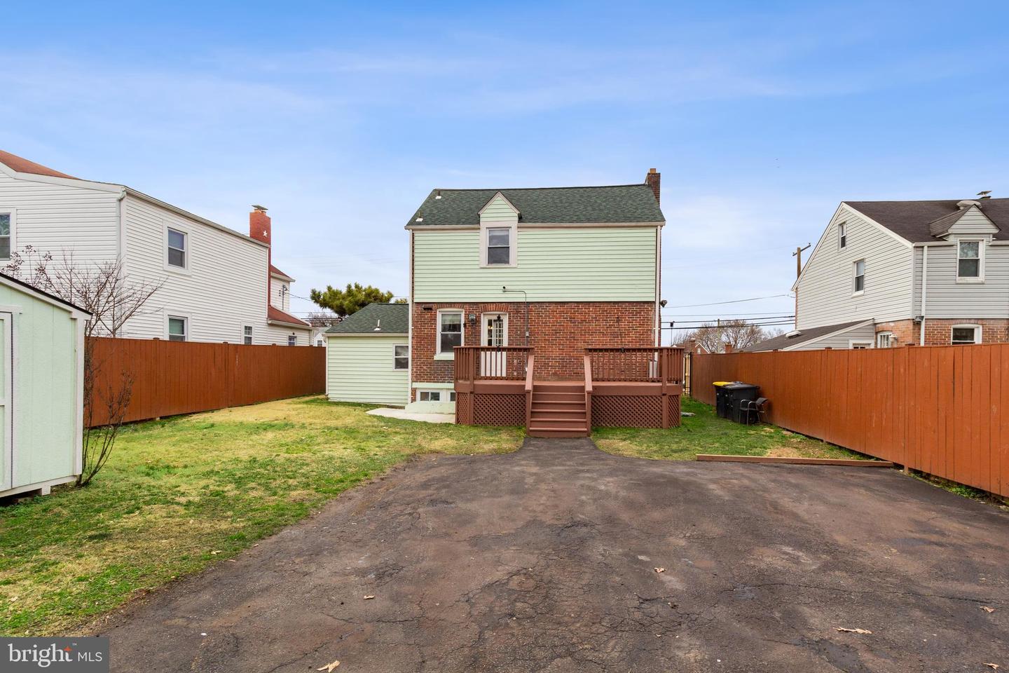 2104 Queens Chapel Rd