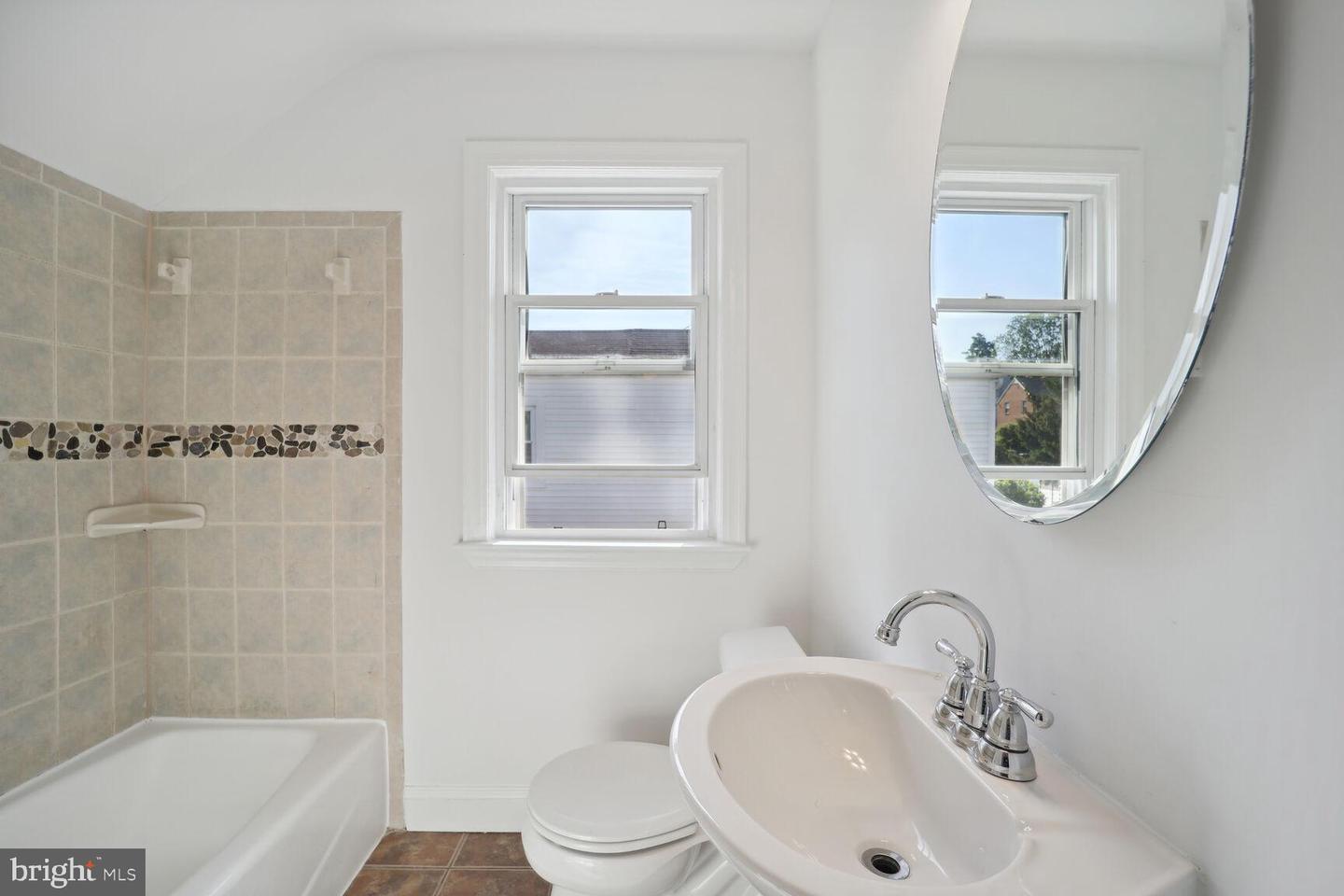 2104 Queens Chapel Rd
