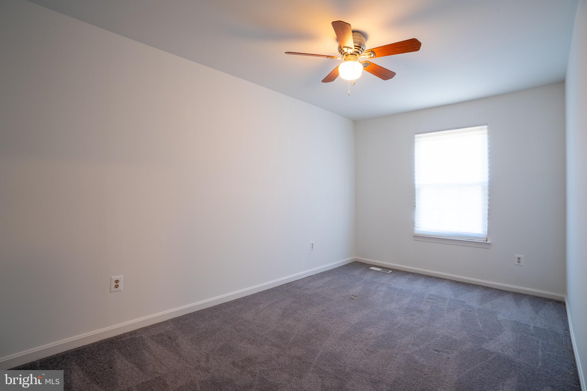 1638 TULIP AVENUE