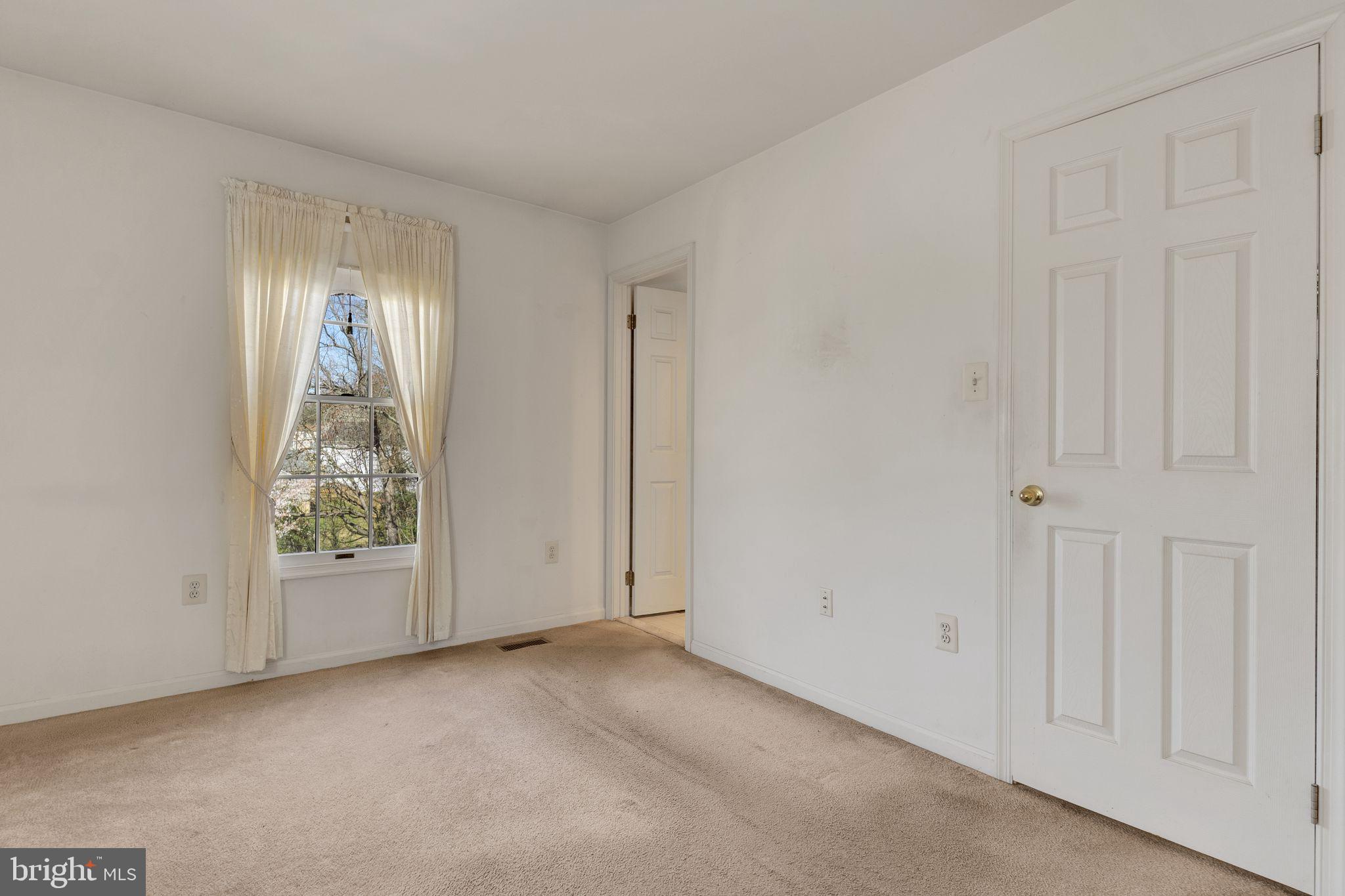 7926 Royal Fern Ct